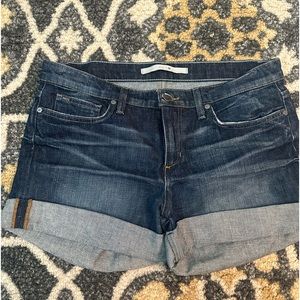 Joe’s Denim Shorts with rolled hem.   Size Waist is 30.   EUC….like brand new!